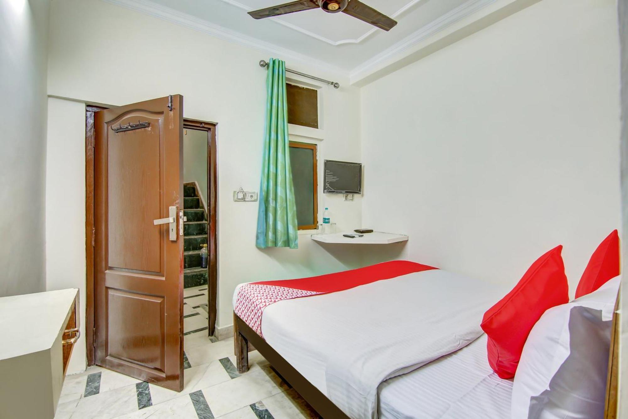 Hotel Neha Inn New Delhi Ngoại thất bức ảnh