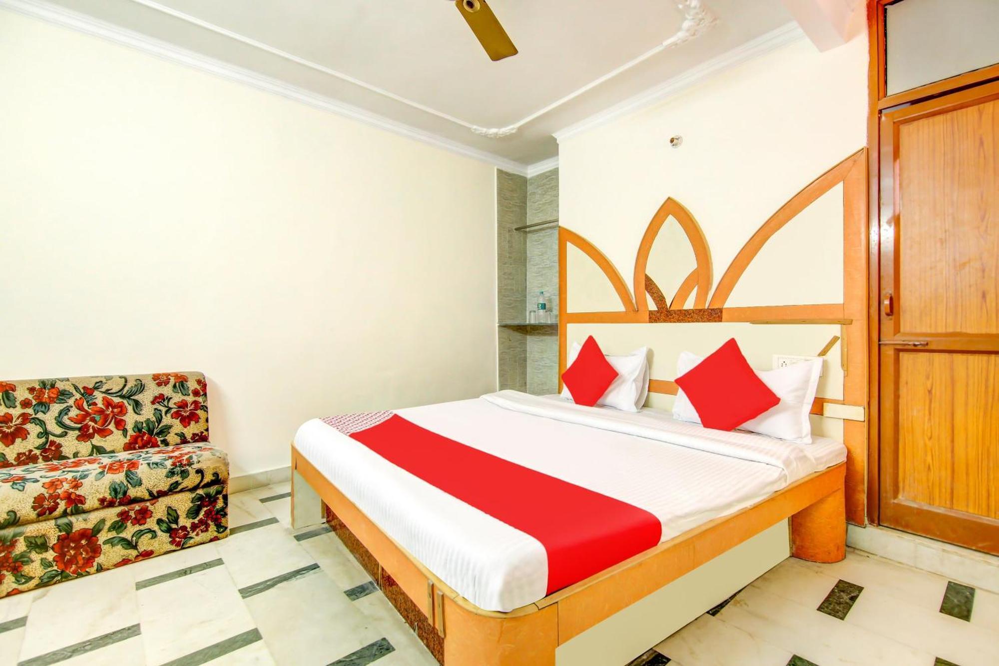 Hotel Neha Inn New Delhi Ngoại thất bức ảnh